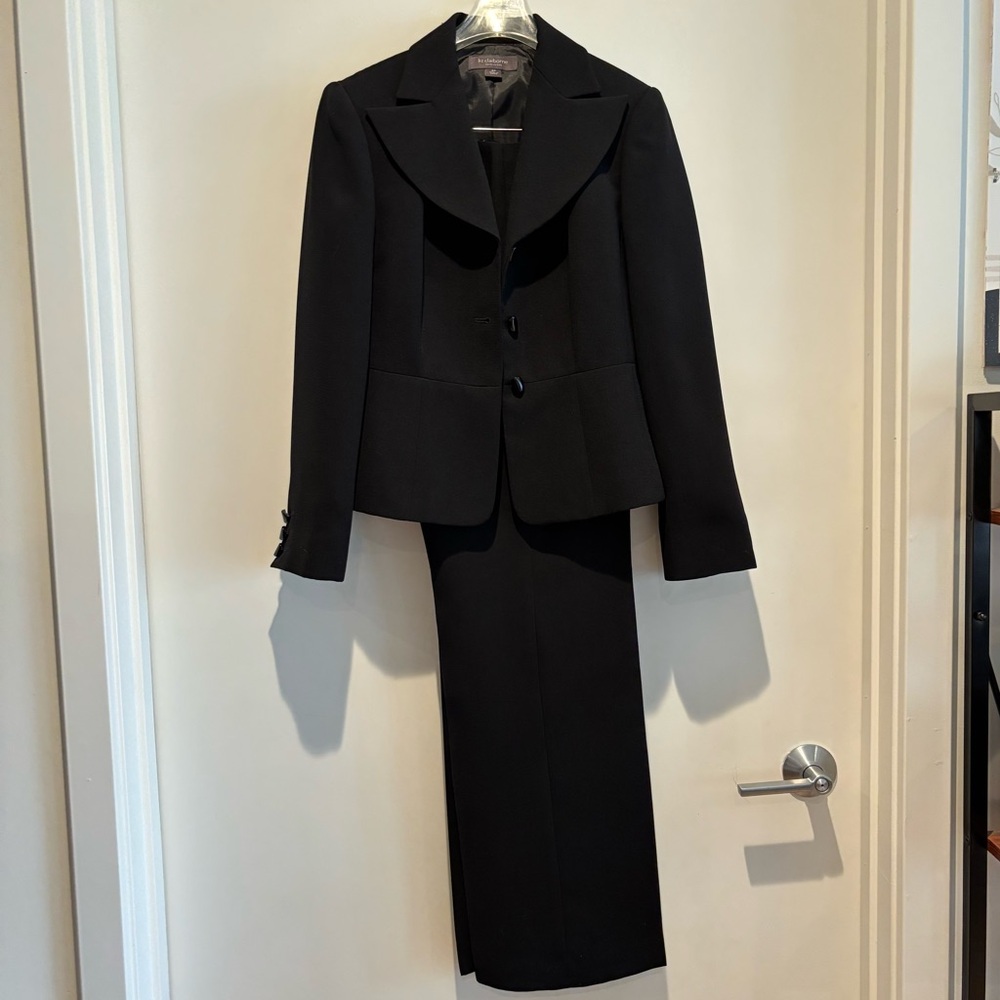 Liz Claiborne Petite 3-Piece Suit Set - Blazer, Pants, and Skirt
